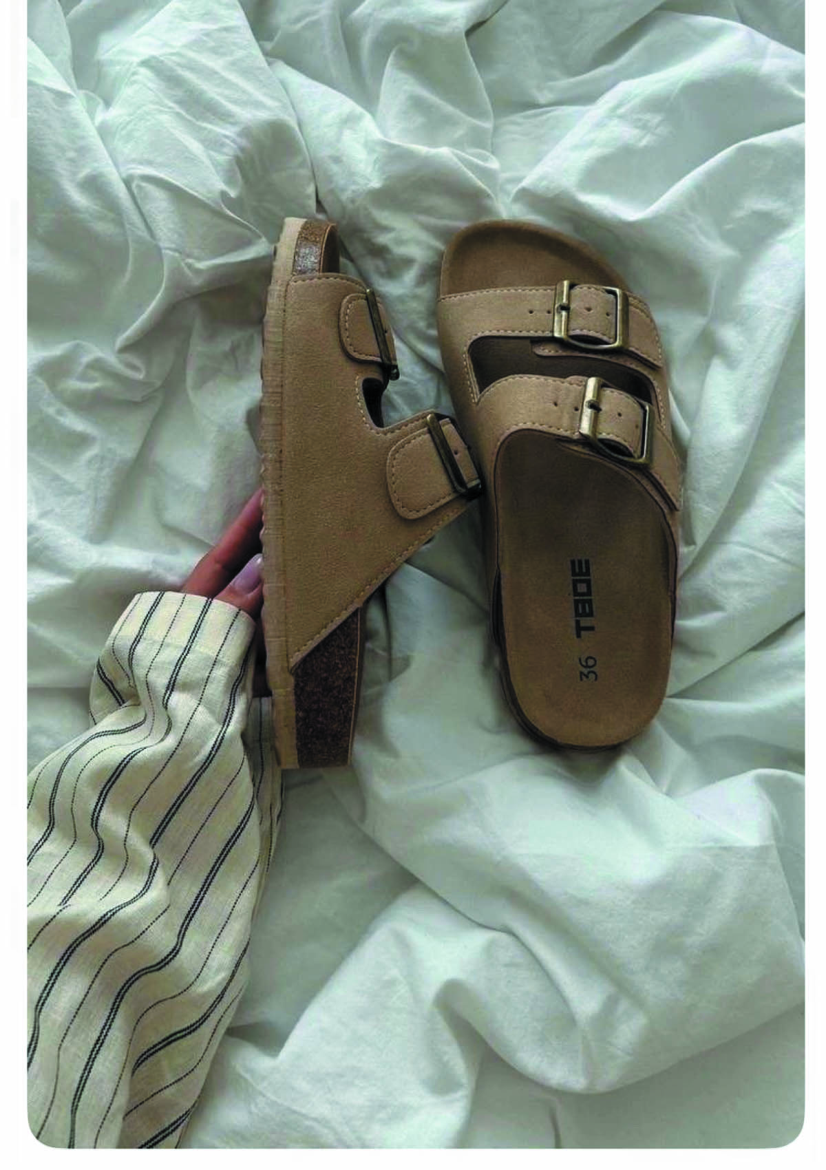 صندلهای تخت (Flat Sandals)، مناسب برای کمد کپسولی بهاری