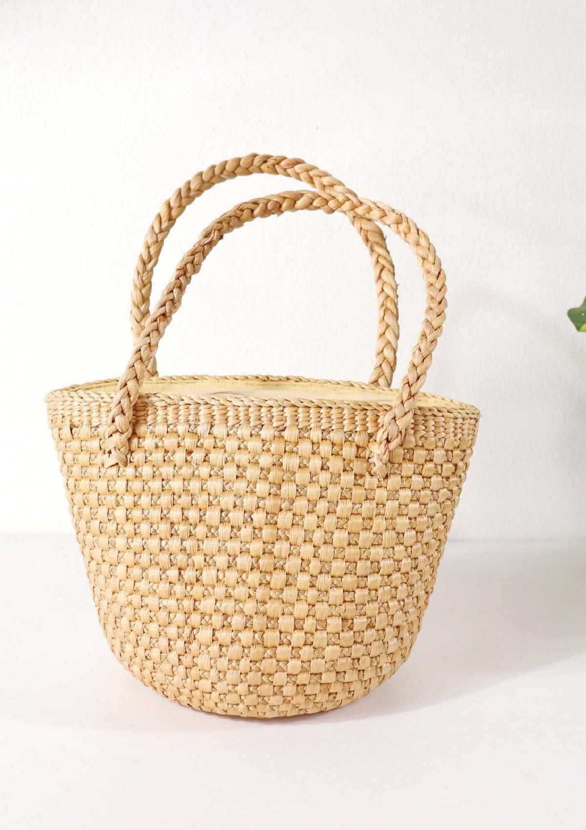کیف حصیری کوچک ترندی برای تابستان